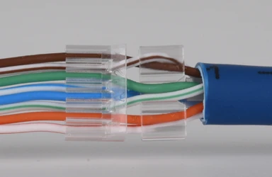 940505-K05 Pose du peigne vue de dessus.